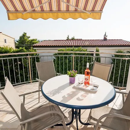 Lavanda Apartment *