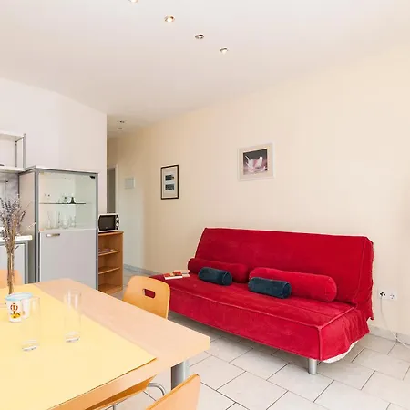 Lavanda Apartment *