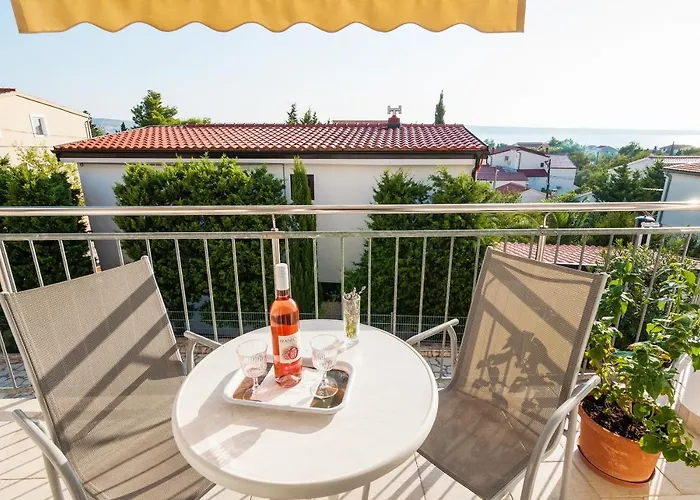 Lavanda شقة ستاريغغاد باكلينتسا