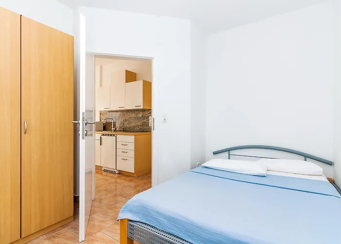 Lavanda ستاريغغاد باكلينتسا