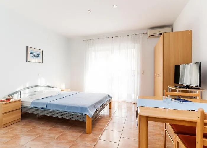 Lavanda شقة ستاريغغاد باكلينتسا