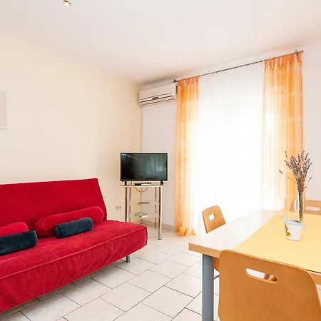 Lavanda Apartment Starigrad Paklenica