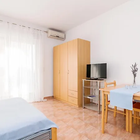 Lägenhet Lavanda Starigrad Paklenica