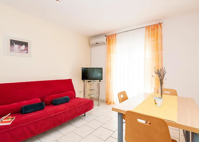 Lavanda Appartamento Starigrad Paklenica